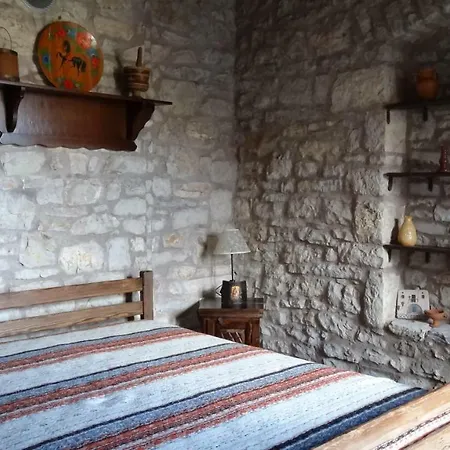 Filia House - Kalavryta * Klitoria