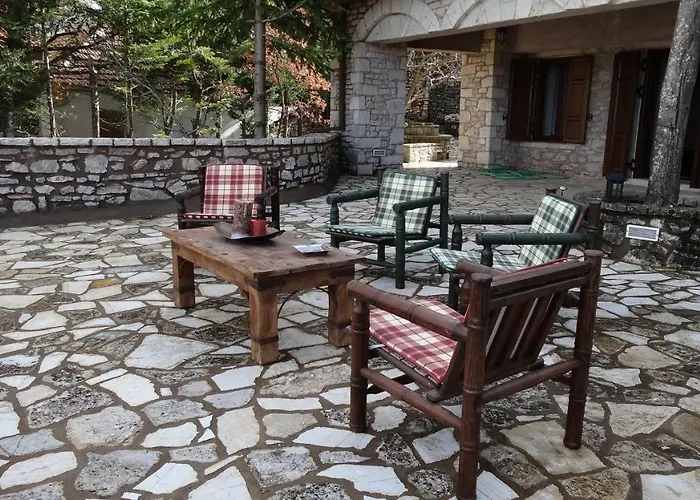 Filia House - Kalavryta בית נופש