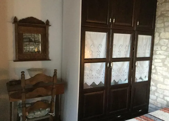 בית נופש Filia House - Kalavryta