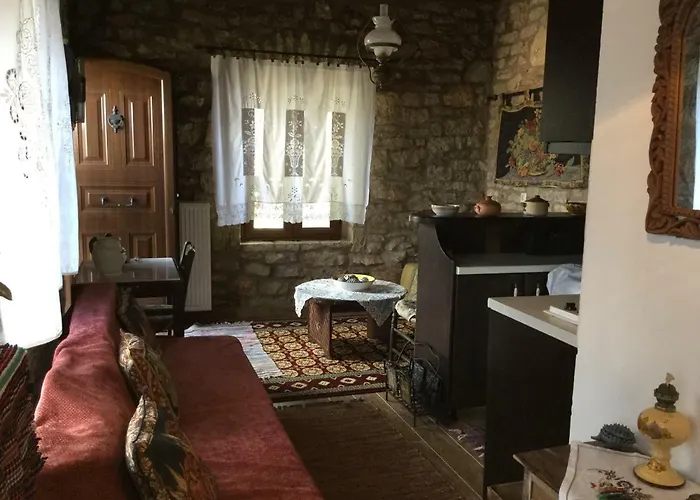 Filia House - Kalavryta Feriehus